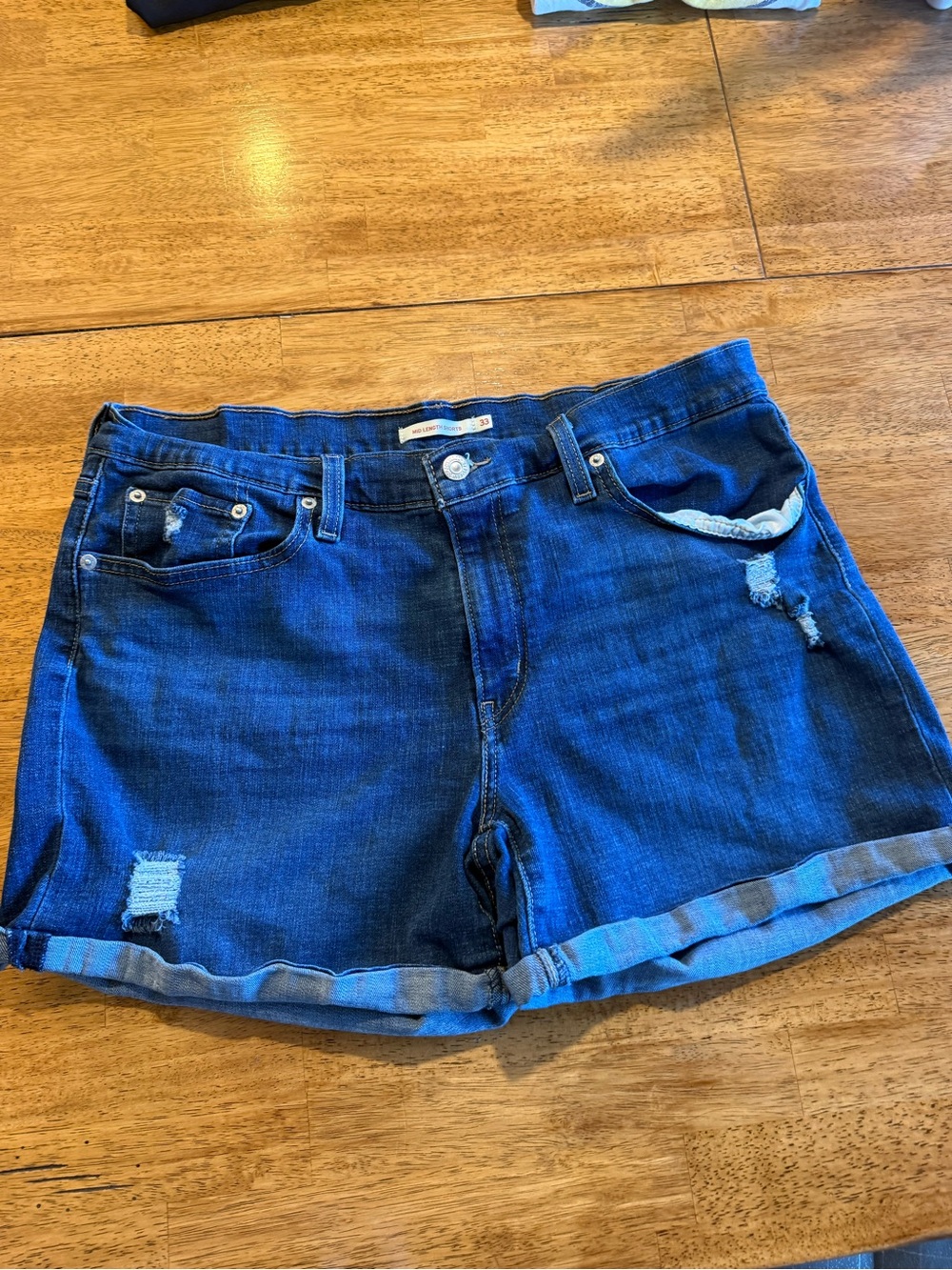 Levi’s Dark Blue Denim Roll-Cuff Women’s Shorts